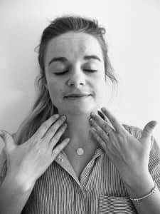 массаж носа и пазух